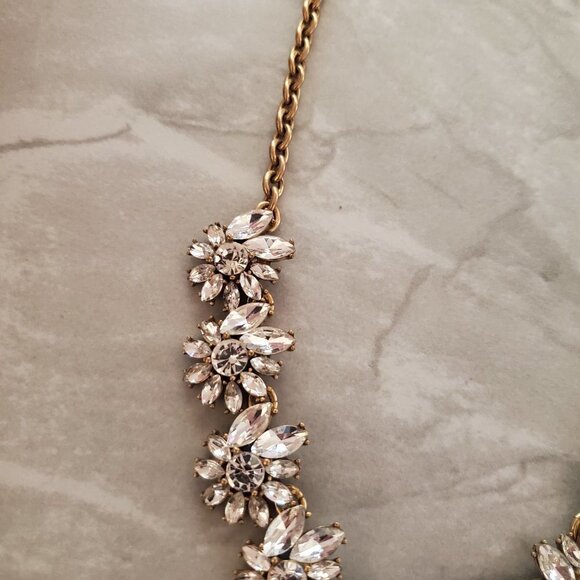✨ J.Crew Rhinestone Crystal Cluster Statement Bridal Wedding Necklace ✨ - Picture 8 of 16